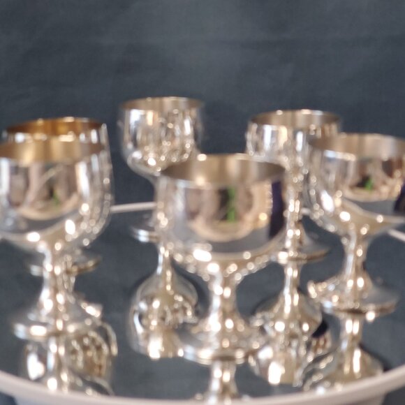 Miniature Silver-Plated Cups – suited for serving liqueurs - Picture 6 of 7